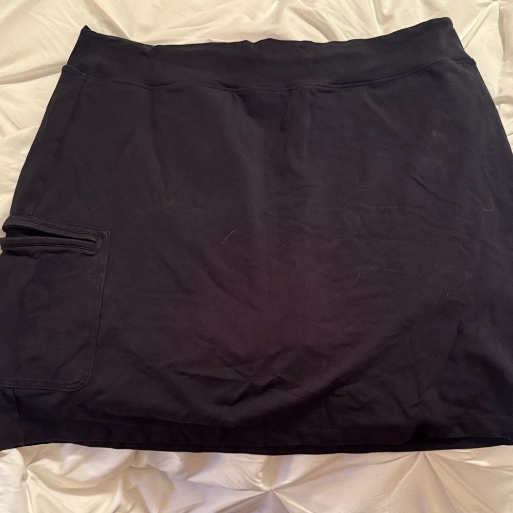 Duluth Trading Co Black Skorts Side Pocket Activewear EUC